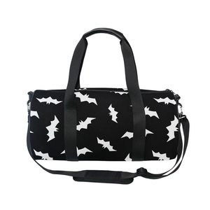 Bolsa de Viaje Unisex con Estampado de Murciélagos Coloridos, Envío Directo, Impresión Bajo Demanda, Bolsa de Equipaje Resistente, Bolsa de Gimnasio Práctica y Duradera para Hombre - Product Image 4