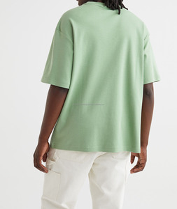 T-shirt simple surdimensionné pour hommes T-shirt de première qualité en coton avec impression de logo personnalisé - Product Image 2