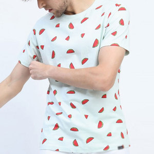Camiseta de Hombre Moderna y Casual de Alta Calidad con Diseño Ajustado a la Moda para Uso Diario - Product Image 1