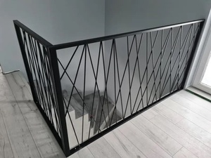 Barandilla de escalera de hierro forjada a mano, fácil de instalar para balcones y escaleras – Diseño moderno, resistente al óxido. - Product Image 2
