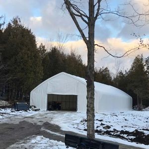 Garage Prefabbricato e Riparo per Veicoli 30FT X 70FT TMG ST3070V con Pareti Diritte e Tetto a Falda, Copertura in PVC Resistente da 17 oz e Porte di Accesso - Product Image 4