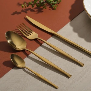 Ensemble de couverts de luxe en acier inoxydable, cuillère, fourchette, couteau pour des tables contemporaines - Product Image 3