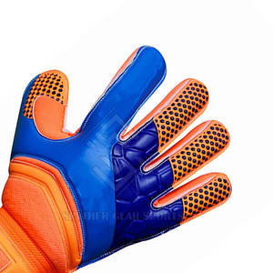 Gants de gardien de but de haute qualité et durables avec fermeture auto-agrippante antidérapante, paume en maille respirante, protection des doigts, ajustement stable - Product Image 4
