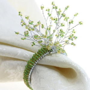Anneaux de serviette ou supports en forme de fleur très demandés, de haute qualité, perlés et en métal, pour la décoration de table de mariage de luxe - Product Image 5