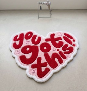 Tapis moderne en laine tuftée à la main en forme de cœur, antidérapant, rouge et rose, pour la décoration du salon et de la chambre à coucher - Product Image 1