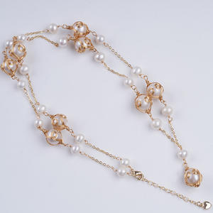 Collier de perles d'eau douce naturelles haut de gamme, polyvalent, long, avec chaîne de clavicule, élégant et stylé - Product Image 1