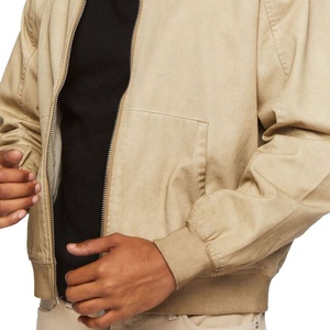 Blouson Bomber Homme Personnalisé 100% Coton OEM Beige, Fermeture Éclair Intégrale, Style Décontracté, Effet Délavé Vintage - Product Image 5