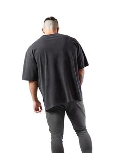 Camiseta con serigrafía de peso pesado 100% algodón personalizada de 230GSM, estilo informal de gran tamaño con diseño en blanco de cuello redondo para hombres - Product Image 2