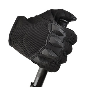Gants tactiques robustes en polyester coupe-vent, anti-coupure, à demi-doigts, pour cyclisme, chasse et moto, avec protection des articulations. - Product Image 5