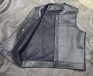 เสื้อกั๊กหนังแท้สำหรับนักขี่มอเตอร์ไซค์ (ทรง MC) - Product Image 2