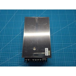 Alimentation AC-DC encastrée COSEL P300E-5, utilisée comme telle quelle, pièces d'équipement semi-conducteur d'occasion - Product Image 6