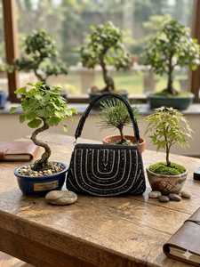 Pochette de Soirée Classique de Luxe Dorée pour Femme, Qualité Supérieure, avec Chaîne Amovible, en Coton Imperméable, Élégante, Ornée de Strass - Product Image 5