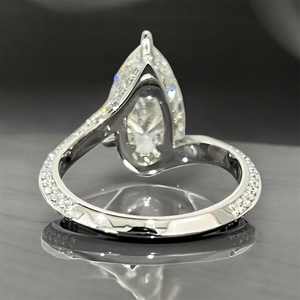 แหวนมอสซาไนต์ทรงลูกแพร์ดีไซน์หรูหราประดับเพชรแบบซ่อน สำหรับผู้หญิง เงินแท้ 925 สไตล์คลาสสิก แหวนหมั้น ของขวัญสำหรับคนรัก - Product Image 5