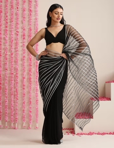 Sari KV de Georgette con Estampado Negro y Plateado y Blusa sin Coser - Product Image 6