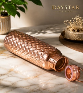 Bouteille d'eau Daystar Trade Classic 34 oz en cuivre pur, écologique, anti-fuite, avec bouchon à vis à motif diamant martelé, pour usage extérieur - Product Image 2