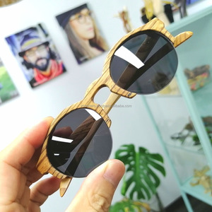 Marco de gafas de sol de cuerno de buey de búfalo Natural 100% estilo clásico para marco de gafas de patrón de Animal con forma de cara de diamante - Product Image 3