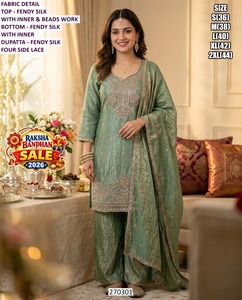 Salwar Kameez Traditionnel Femme Émeraude Royale en Georgette Véritable avec Haut Brodé et Bas en Chinon Noir Longueur Ras du Sol Coupe Classique - Product Image 3
