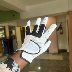 Gants de golf en cuir souple avec logo et design personnalisés, prix de gros, gants de sport d'extérieur fabriqués par des fabricants professionnels - Product Image 2