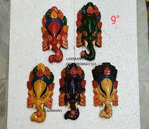 Masque en bois Ganesh perlé fait à la main sculpté ganesh Tenture murale Art Décor Ganesh Tentures murales masques en bois masque népalais en bois - Product Image 1