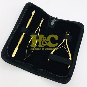 ชุดทำเล็บมือและเล็บเท้าสแตนเลสสตีลแบบพกพา รุ่น New Gold Nipper And Pusher Scissor  สำหรับทุกเพศ  แบบยั่งยืน  ชุดสีทอง - Product Image 3