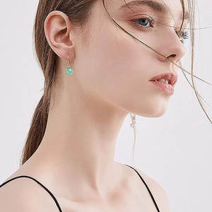 Pendientes de Aventurina Verde Natural con Cuentas Redondas y Gancho Chapado en Oro, Joyería Artesanal con Piedras Preciosas para Mujer, Venta al Por Mayor - Product Image 4