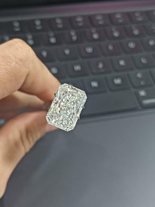 Diamante Cultivado en Laboratorio 3.5CT Radiante E VS1 Certificado IGI CVD 3EX Corte Excelente Proveedor Mayorista para Compradores Internacionales de Diamantes - Product Image 1