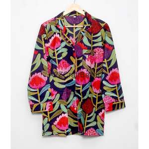 Pyjamas pour femmes imprimés numériquement faits à la main en Inde - Ensemble romantique d'hiver et d'été en coton pur 100% de qualité supérieure - Product Image 6