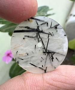 Esfera de Reloj de Cuarzo Rutilado Negro Natural, Esfera Redonda de Piedra Preciosa con Orificio Central, Esfera de Reloj de Piedra de Lujo Personalizada - Product Image 1