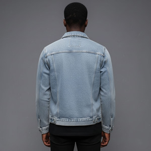 Veste en jean décontractée vintage surdimensionnée de qualité supérieure OEM, coupe classique, coupe-vent, boutonnée, délavée, pour homme, idéale pour l'hiver. - Product Image 3
