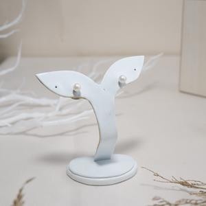 Pendientes de Perla Blanca de 9-10 mm - Product Image 2