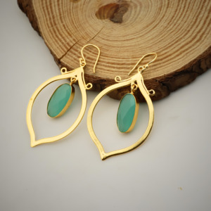 <b>Unique</b> Vintage 18k Gold Plated Drop Earrings-Chalcedony Quartz Gemstone Jewelry-<b>Gift</b> <b>for</b> <b>Her</b> - Product Image 1