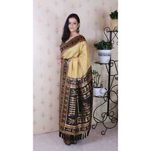 Sari traditionnel indien/pakistanais en soie douce Chickoo tissée avec des fils Zari, art Warli, vêtements élégants - Product Image 3