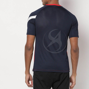 T-shirt homme sublimation de qualité supérieure, dernier design, col contrastant, fabriqué au Pakistan, prix abordable. - Product Image 6
