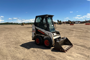 Cargadora Compacta S70 2015 con Cabina Cerrada, Máquina de Construcción de Alto Rendimiento - Product Image 2