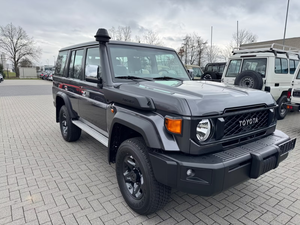 โตโยต้า แลนด์ ครุยเซอร์ GDJ76 LXG 28 ดีเซล ยูโร 6e พร้อมส่งมอบทันที รถ SUV ออฟโรด สำหรับงานหนัก ขับเคลื่อน 4 ล้อ - Product Image 4