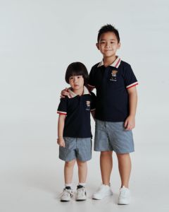 Conjuntos de Ropa para Niños y Bebés Unisex para Niñas 100% Algodón con Camiseta Estampada de Oso de Dibujos Animados y Pantalón Corto a Rayas - Conjunto Jayden - Product Image 3