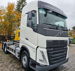 Ventes Premium pour Camion Benne FH 460 8X4 Euro 6 Modèle 2025 à Vendre - Product Image 2