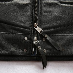 เสื้อกั๊กหนังแท้บุผ้านวมสำหรับขี่มอเตอร์ไซค์แบบมีซิปสำหรับผู้ชาย - Product Image 6