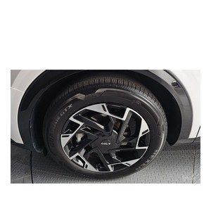 Kia Sportage Diesel 2.0 2WD 2021 avec boîte automatique, sièges en cuir, 38 978 km, conduite à gauche - Product Image 5