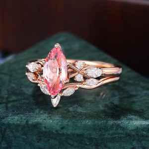 แหวนหมั้นประดับมอร์แกไนต์สีชมพูทรงมาร์คีส์ ชุดแหวนแต่งงานวินเทจประดับเพชรโมอิสซาไนต์ ทองคำสีกุหลาบ สำหรับผู้หญิง เครื่องประดับชั้นดี รับผลิตแบบ OEM ODM - Product Image 4