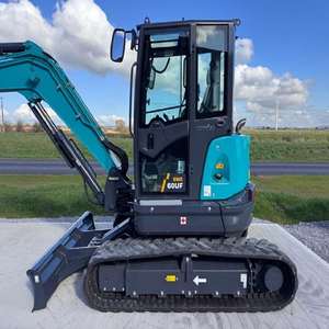 NUEVO ORIGINAL Sunward Mini Excavadora de 3.5 Toneladas, Compacta de Servicio Pesado, Lista para Usar - Product Image 3