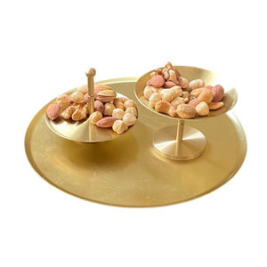 ถาดเสิร์ฟช็อกโกแลตสองชั้นสีทองทองเหลือง สำหรับจัดแสดงช็อกโกแลตในงานเลี้ยงอาหารค่ำครอบครัวและงานรับรองแขก - Product Image 1