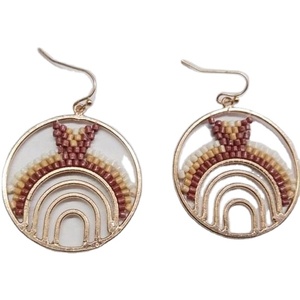 Pendientes de diseño de bordado redondeado de perla roja chapada en oro de tendencia para mujer, joyería religiosa Popular Unisex, aniversario de bodas - Product Image 1