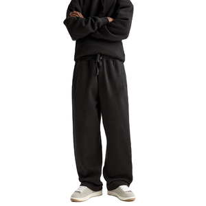 Ensemble de survêtements streetwear amples avec logo brodé, sweats à capuche et pantalons de survêtement surdimensionnés, personnalisés, 500 g/m², 100 % coton respirant - Product Image 4