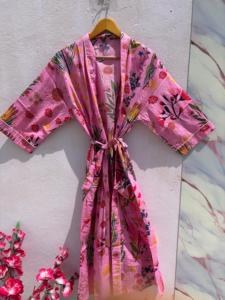 Bata Kimono de Algodón con Estampado Floral Rosa para Mujer, Larga, Cuello en V, Manga 3/4, Cierre con Cordón, Transpirable, Ropa de Dormir Informal de Verano - Product Image 1