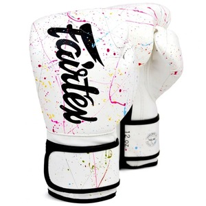 Guantes de Boxeo Fairtex Blancos Profesionales de Primera Calidad, Guantes de Boxeo de Entrenamiento de Cuero Genuino con Agarre para las Manos - Product Image 1