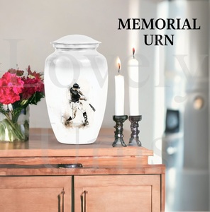 โกศใส่กระดูกรูปผีเสื้อออกแบบมาเพื่อเป็นอนุสรณ์สำหรับใช้ตกแต่งขี้เถ้าของมนุษย์ - Product Image 4