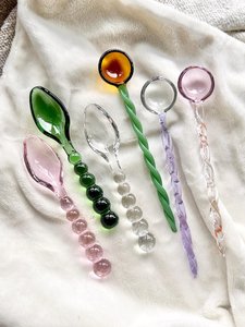 Elegante Juego de Servidores de Ensalada de Resina Color Ámbar, Cuchara y Tenedor para Servir, Vajilla para Cocina y Mesa de Comedor - Product Image 5