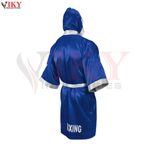 Batas de Boxeo Personalizadas de Alta Calidad para Adultos en Color Azul con Blanco, Batas de Boxeo para Hombres para Usar en el Ring - Product Image 2