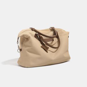 Sac de voyage unisexe de luxe en tissu Oxford imperméable, léger, avec fermeture éclair, grande capacité, idéal pour le transport en cabine ou comme bagage à main. - Product Image 3